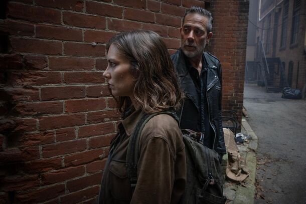 Maggie and Negan in a Manhattan alley in The Walking Dead: Dead City