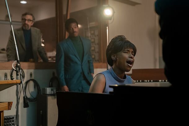 Aretha Franklin at the piano during a recording session in Respect