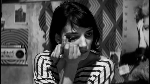 Why 'A Girl Walks Home Alone at Night' Is a Must-Watch Vampire Western - image 1
