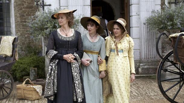 Janet McTeer’s 10 Movies & Shows You Should See Before Harry Potter Series Arrives - image 10