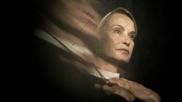 Jessica Lange Picks Two Best 'American Horror Story' Seasons - image 1
