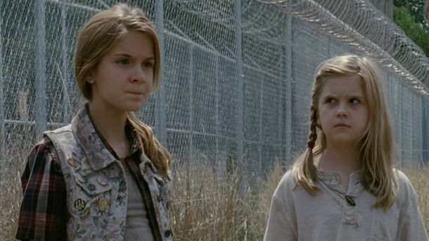 5 Most Shocking & Brutal Deaths in 'The Walking Dead' History We Still Can't Forget - image 2