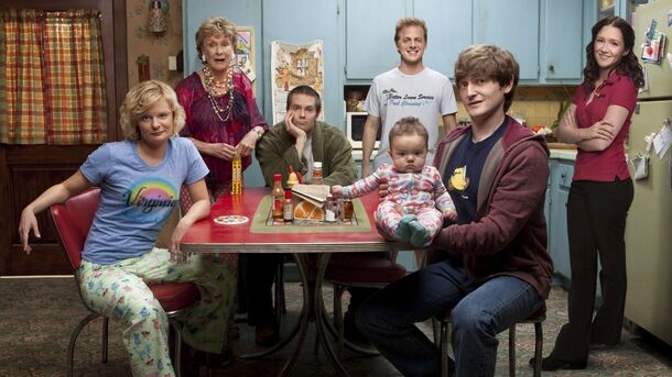 11 Comforting Sitcoms to Watch After Finishing ‘Young Sheldon’ - image 2