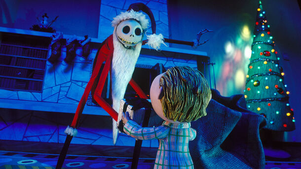 8 Best Christmas Horror Movies to Watch if You Like Your Holidays Spooky - image 8