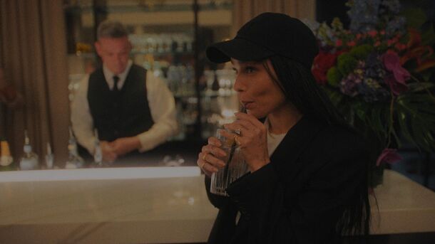 ‘The Studio’ Has a Deleted Scene With Zoë Kravitz and Kathryn Hahn We All Want to See - image 1