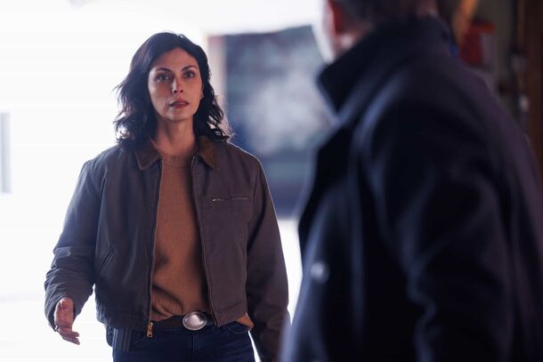 Morena Baccarin in Sheriff Country (2025). Her Mickey Fox broke into the evidence locker to photograph the pills that led to Brandon's killer