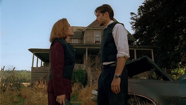 Gillian Anderson and David Duchovny outside the Peacock farmhouse in The X-Files (1993) episode Home. Fox aired it once in 1996 and pulled it from repeats