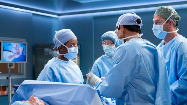 Shonda Rhimes Outdid Herself in These 3 Shows: I Recommend Them to Everyone - image 3