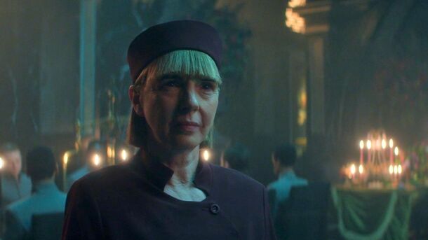 Tom Sturridge's Mom Is in 'The Sandman' Season 2 and It's the Cutest Mother-Son Duo Ever - image 1