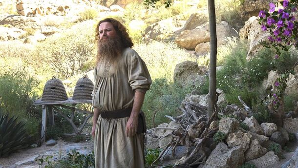 Tolkien Dropped a Hint, and Fans Have Been Speculating for 20 Years: What Did Gandalf and Tom Bombadil Discuss After Sauron’s Defeat? - image 2