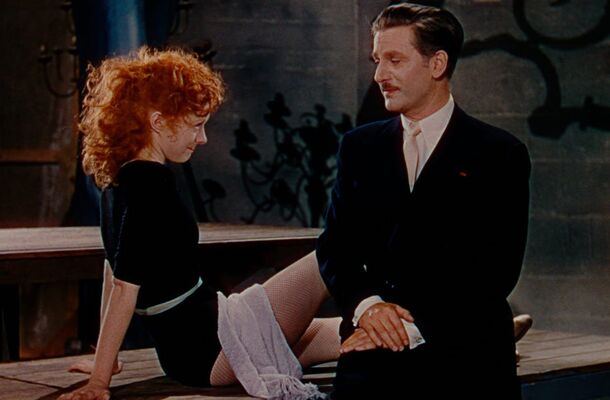 10 Elle Fanning's Favorite Movies That Every Cinephile Should Watch - image 3