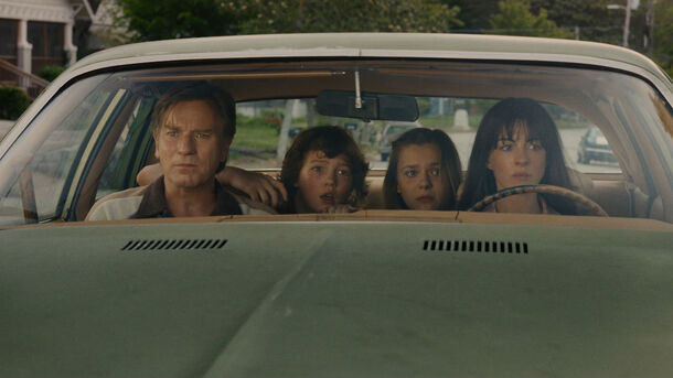 The Man Behind 'It Follows' Just Delivered the Most Unconventional Dinosaur Movie of the Decade