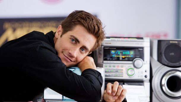 Jake Gyllenhaal Enters Unknown Territory in New Amazon Thriller Jake Gyllenhaal Enters Unknown Territory in New Amazon Thriller