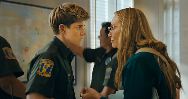 Netflix's #1 Show Is a Thriller With Toni Collette as a Villain & 'Twin Peaks' Atmosphere