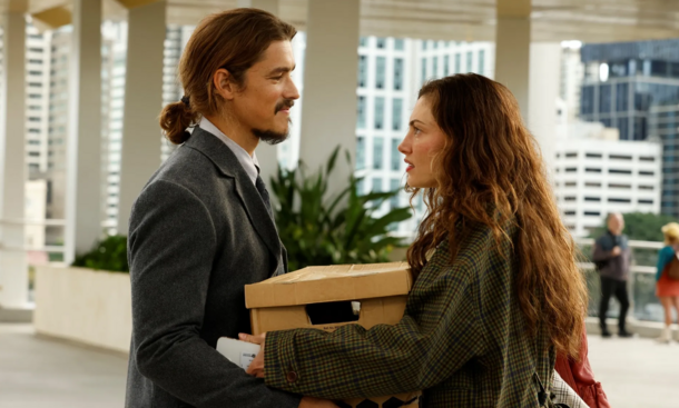 Paramount+'s New Show Starring Phoebe Tonkin Is a Charming Rom-Com We All Needed