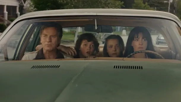 Everything You Need to Know About 'The End of Oak Street' With Anne Hathaway: Plot, Release Date & More