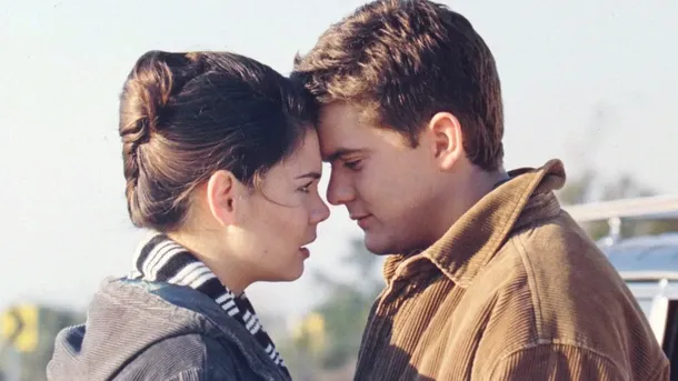'Happy Hours': A 'Dawson’s Creek' Reunion You Didn’t Know You Needed 'Happy Hours': A 'Dawson’s Creek' Reunion You Didn’t Know You Needed