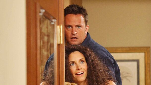 Watch Matthew Perry Totally Losing It in an Iconic Friends Scene Watch Matthew Perry Totally Losing It in an Iconic Friends Scene