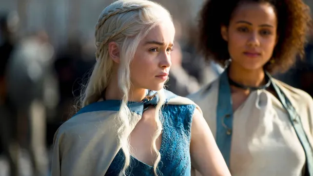 'My Jaw Dropped': Clarke Learned Daenerys' Spicy 'Secret' in 'Game of Thrones' the Day Before Filming — And Was Stunned 'My Jaw Dropped': Clarke Learned Daenerys' Spicy 'Secret' in 'Game of Thrones' the Day Before Filming — And Was Stunned