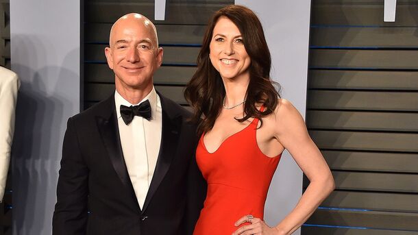 A roommate found her crying and lent her $1,000 to stay in college: years later Bezos' ex-wife gave away $26 billion