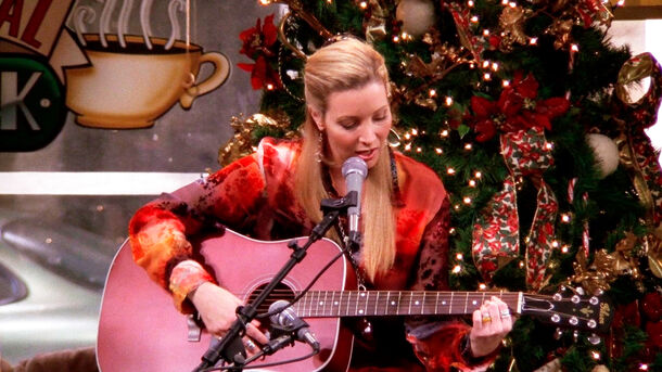 Friends: 5 Hilarious Unscripted Scenes That Were Kept in the Final Cut Friends: 5 Hilarious Unscripted Scenes That Were Kept in the Final Cut