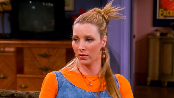 Friends' Iconic My Eyes Scene Is Actually a Remake Friends' Iconic My Eyes Scene Is Actually a Remake