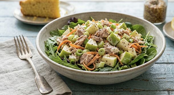 Level Up Your Lunch Game with This Crisp Apple and Tuna Salad