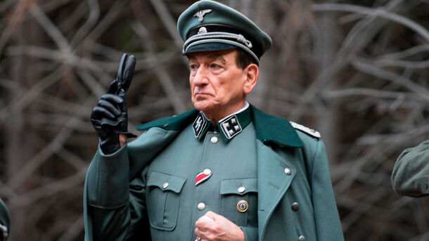 5 War Movies That Flopped at the Box Office but Won Over the Industry, Ranked 5 War Movies That Flopped at the Box Office but Won Over the Industry, Ranked