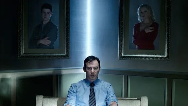 5 Best Sci-Fi Series to Binge While Waiting for 'Severance' Season 3, Ranked by Rotten Tomatoes 5 Best Sci-Fi Series to Binge While Waiting for 'Severance' Season 3, Ranked by Rotten Tomatoes