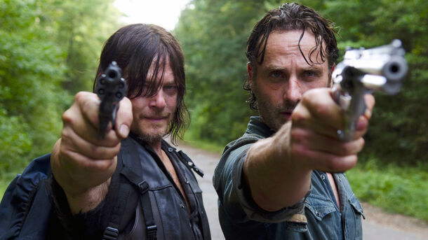 4 Times The Walking Dead Strayed from the Original Comic Book 4 Times The Walking Dead Strayed from the Original Comic Book