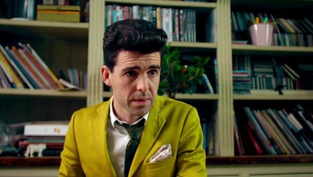 Loved 'Pluribus'? Watch This 100%-Rated Overlooked British Conspiracy Thriller Gem