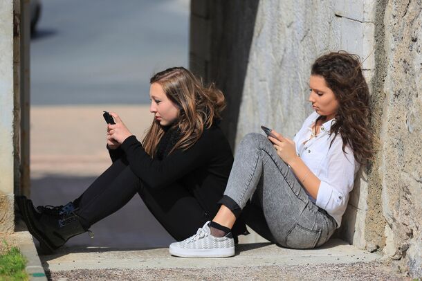 American teens average 4.8 hours a day on social media — Instagram is about to cut them off long before that: the new rules of the $17 billion deal