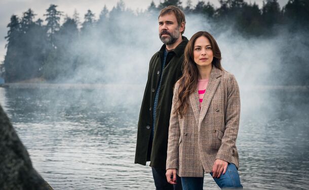 This Overlooked Gem With 'Smallville' Star Is Your Next Must-Watch Comfort Show on Hulu