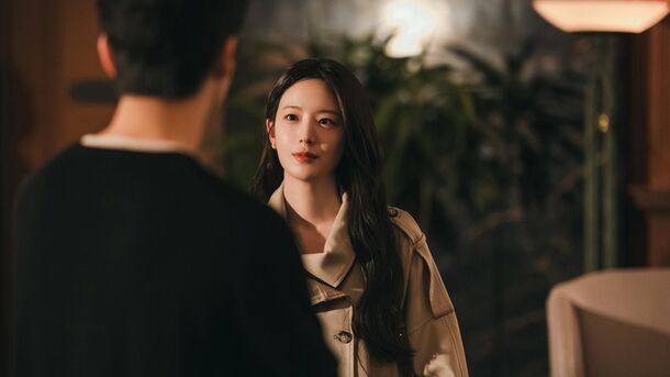 Four Hands, Two Sonatas: who ends up together — the kiss in the promo isn't the pairing fans are betting on