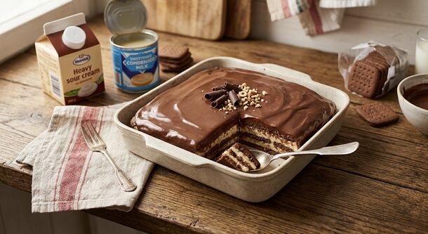 The 15-Minute No-Bake Chocolate Cake Trick That Rivals High-End Bakeries