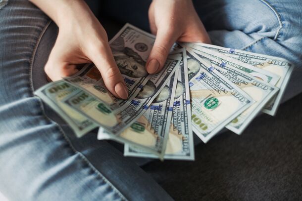 The Natural Born Entrepreneurs: 3 Zodiac Signs with a Mind for Money That Can Turn Any Idea Into Profit