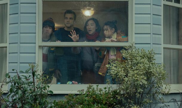 Netflix's #1 Movie Is a Dull Sci-Fi Disaster With a Dismal 27% on RT & a Stacked Cast