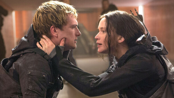 Jennifer Lawrence Went Unhinged on Set of Hunger Games, Knocked Co-Star Out Jennifer Lawrence Went Unhinged on Set of Hunger Games, Knocked Co-Star Out
