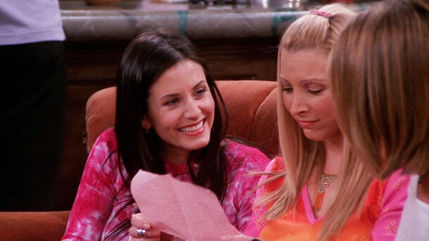 This Friends Character Is the Glue That Holds the Gang Together (No, It’s Not Monica) This Friends Character Is the Glue That Holds the Gang Together (No, It’s Not Monica)