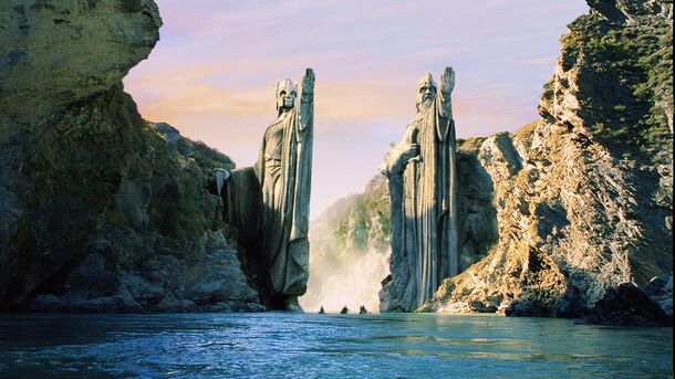 The Rings of Power Easter Egg Only True LoTR Fans Will Notice The Rings of Power Easter Egg Only True LoTR Fans Will Notice