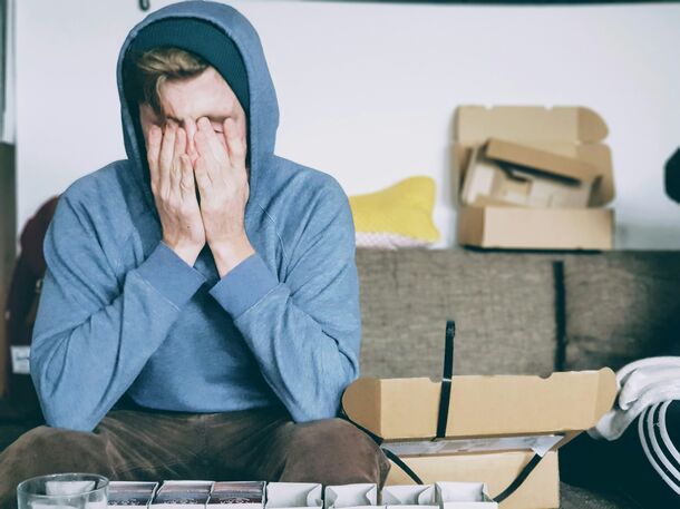 Feeling Overwhelmed? Here Are 7 Expert Strategies to Keep Your Head Up When Things Go Wrong
