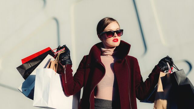 The Psychology of Impulse Buying: Why We Waste Money on Things We Never Use