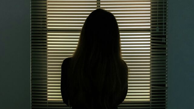 Why Your Hardest Desires Never Come True: The Mental "Wall" a Psychologist Says You're Building 