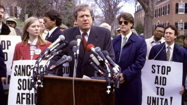38 Years Later, This HBO Show Is Still One of the Wildest Mockumentaries You've Never Seen