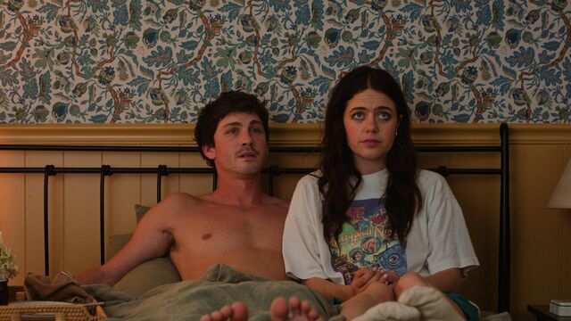 Tired of Rewatching 'When Harry Met Sally'? Here're 5 Unconventional New Rom-Coms