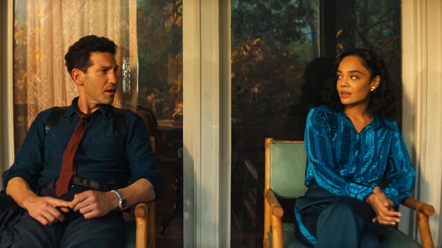 This #1 Netflix Series Starring Jon Bernthal Is the Perfect Detective Thriller to Start the Year With