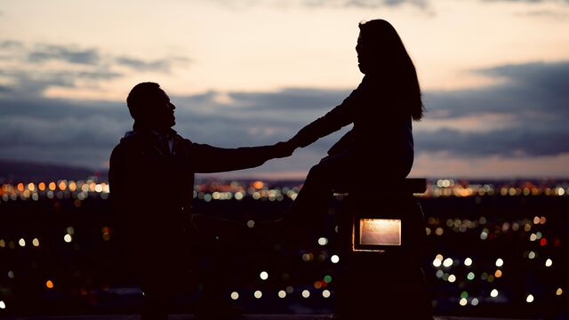 The Invisible Woman Syndrome: 5 Subtle Signs You’re Fading into the Background (And How to Stand Out Again)