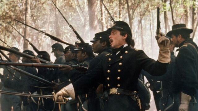 5 Best Movies & TV Series About Civil War to Watch After 'The Gray House'