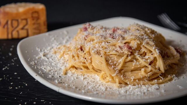 The 15-Minute Masterpiece: How to Get Perfectly Silky Carbonara Every Time