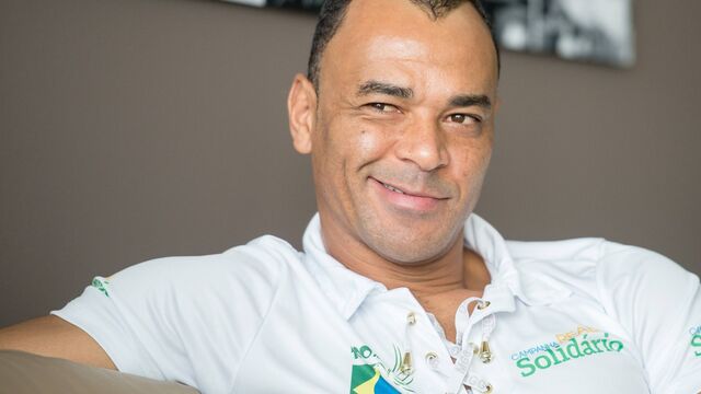 Cafu, Roberto Carlos and Zanetti just picked a side in the FIFA war